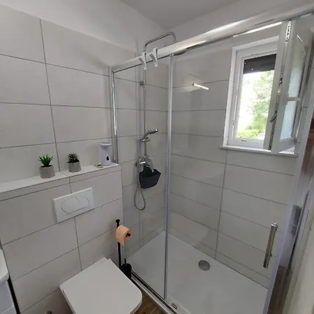 Apartament Madlen *