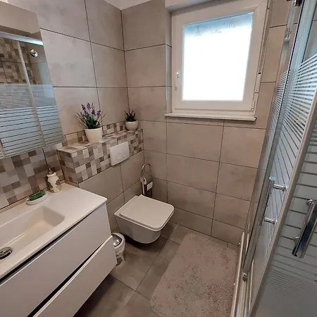 Madlen Appartement Ičići
