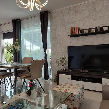 Apartman Madlen Icici