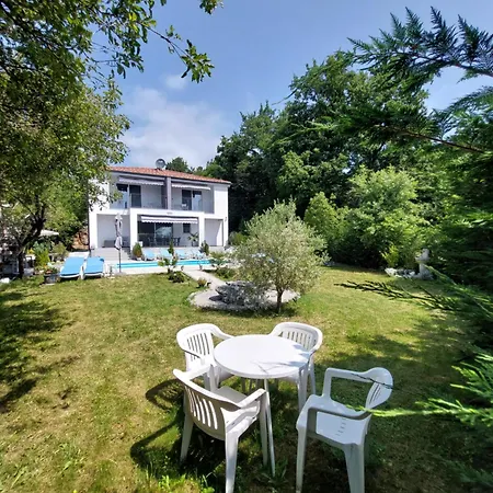 Apartament Madlen